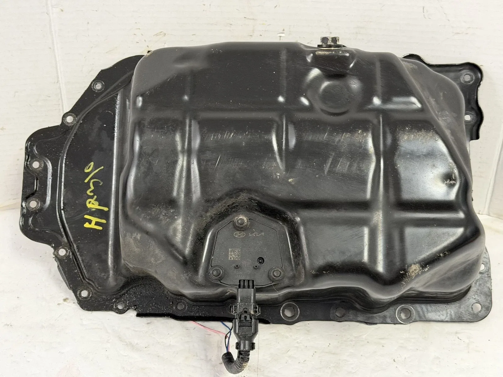 Hyundai Tucson Transmission Oil Pan | 2023 image 3