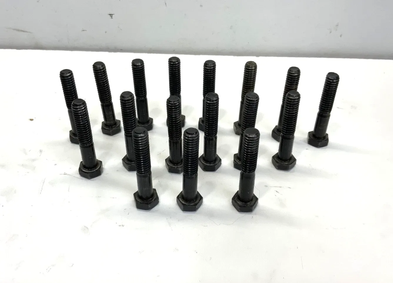 GM TH350 Turbo Automatic Valve Body Mounting Bolts Set of 17