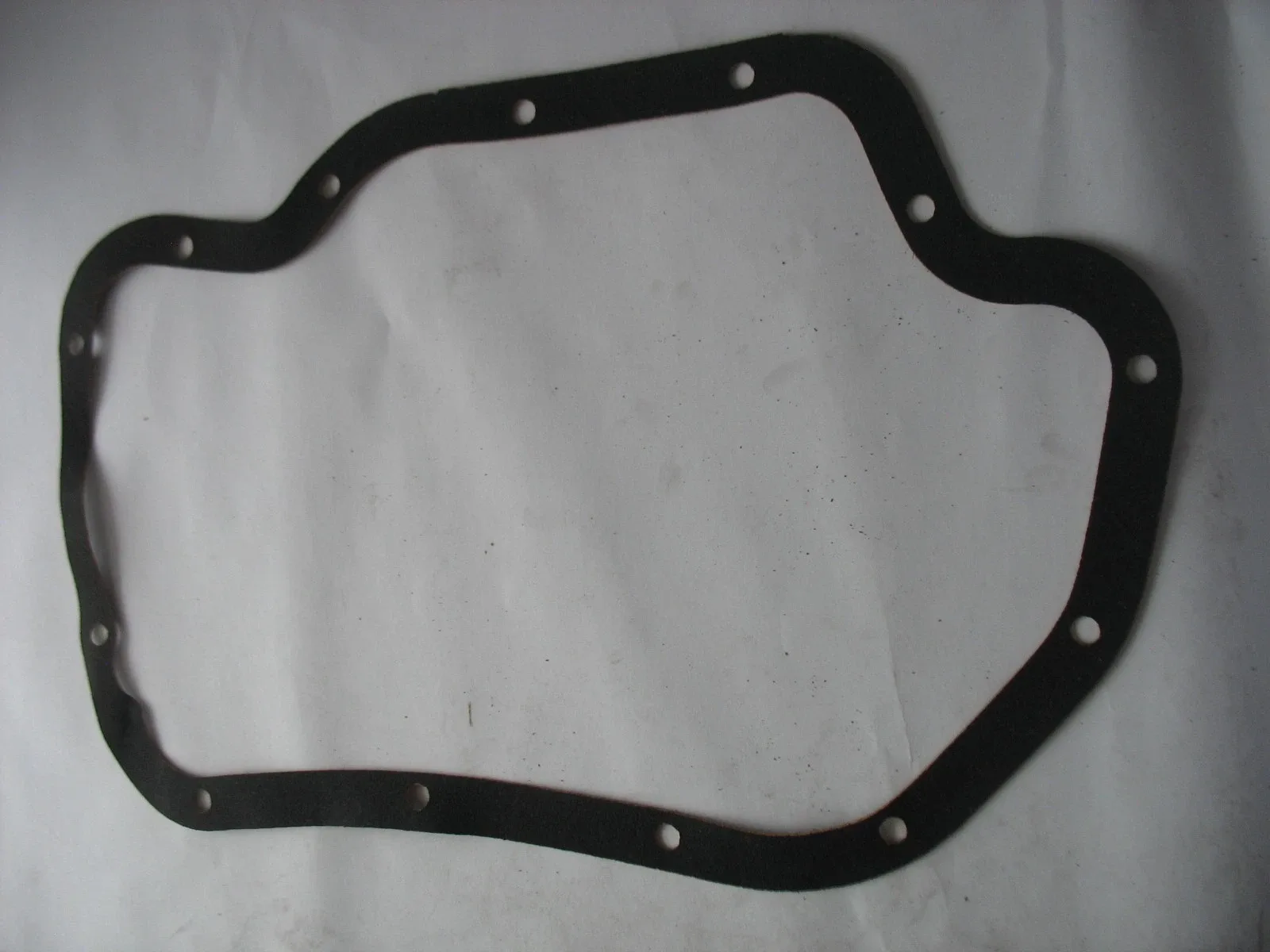 New GM OEM Transmission Oil Pan Gasket NOS 8629807 1965 - 1977 Chevrolet Qty.1
