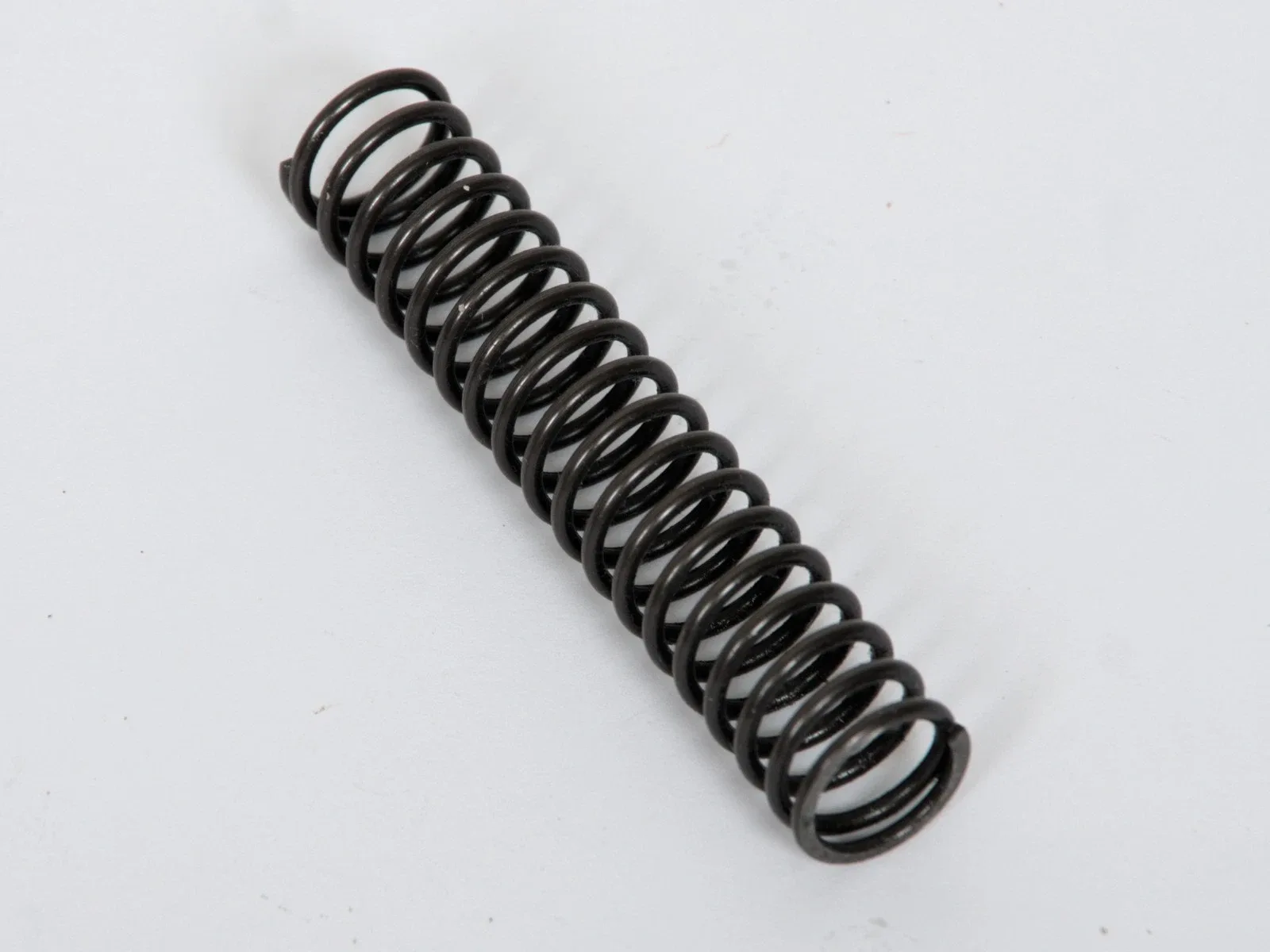 Valve Body Compression Spring for Audi C5 / D2 & BMW E38 / E39 - 0732042736