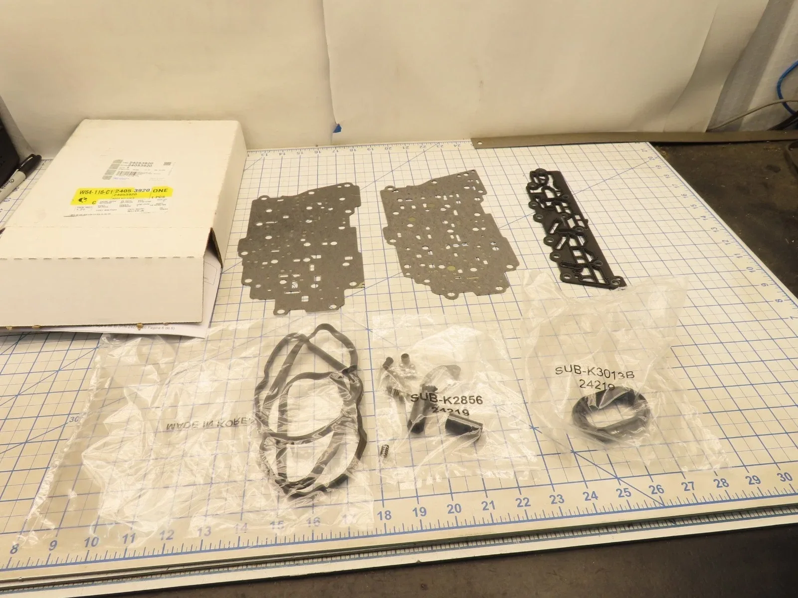 General Motors Transmission Valve Body Repair Kit MPN 24053920