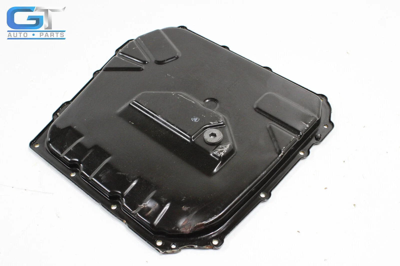 2021 PORSCHE MACAN 2.0L AWD AUTOMATIC TRANSMISSION OIL PAN OEM image 2