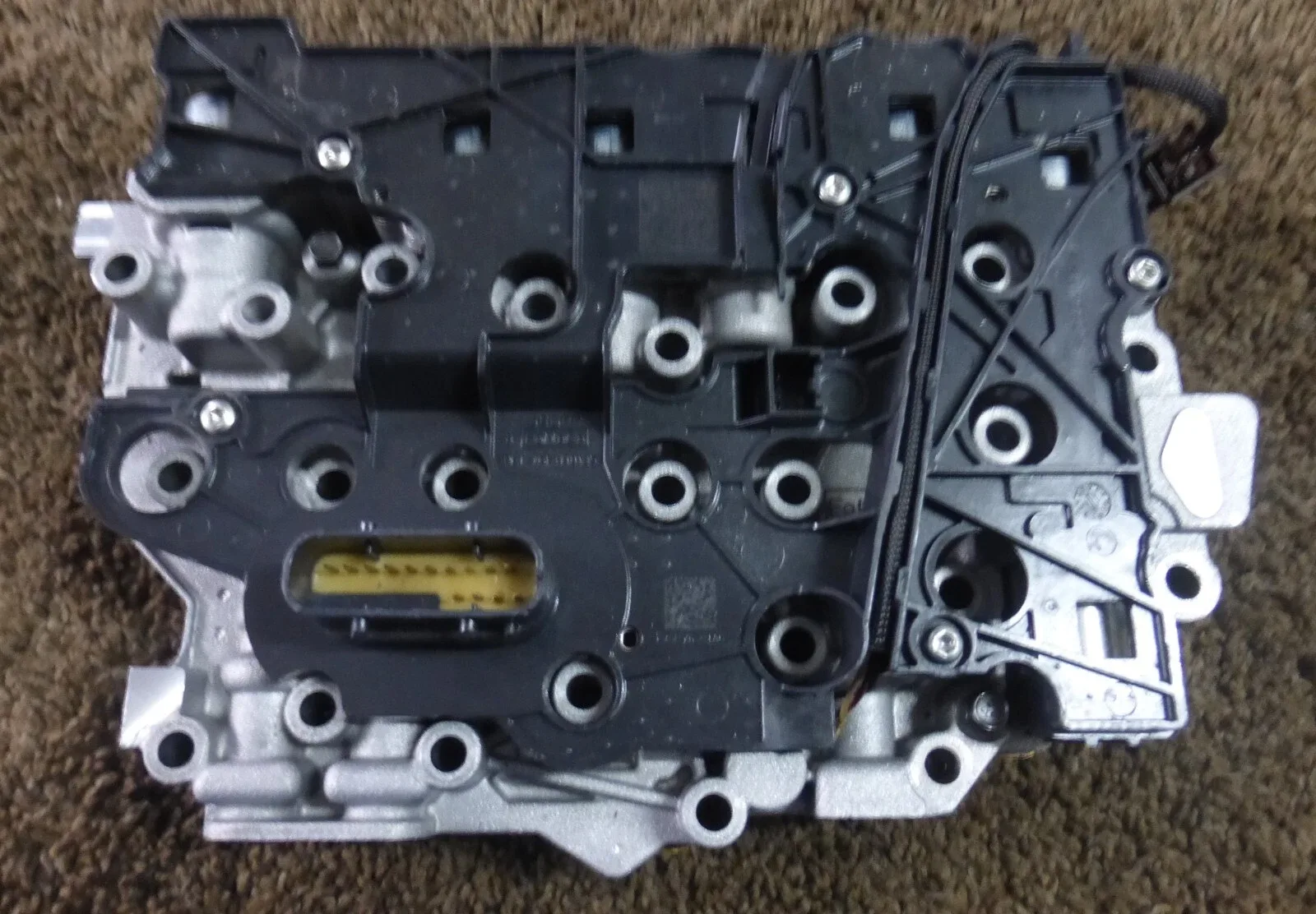 2017-2019 Lincoln MKC Automatic Transmission Valve Body DV6P-7Z490-AA