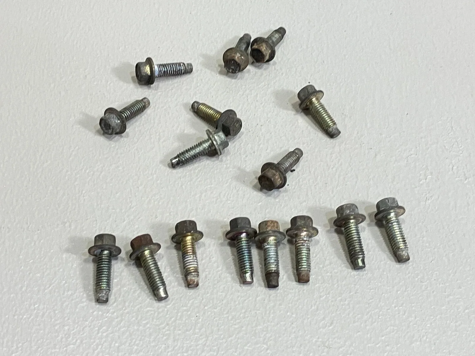 2003-2005 ford thunderbird tbird automatic transmission oil pan bolt set of 16 image 3