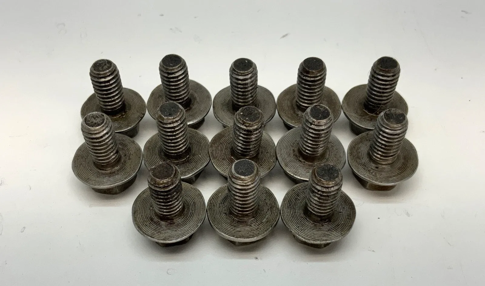 TH350/350 TURBO AUTOMATIC TRANSMISSION OIL PAN BOLTS SET OF 13 OEM W/LETTER E image 2