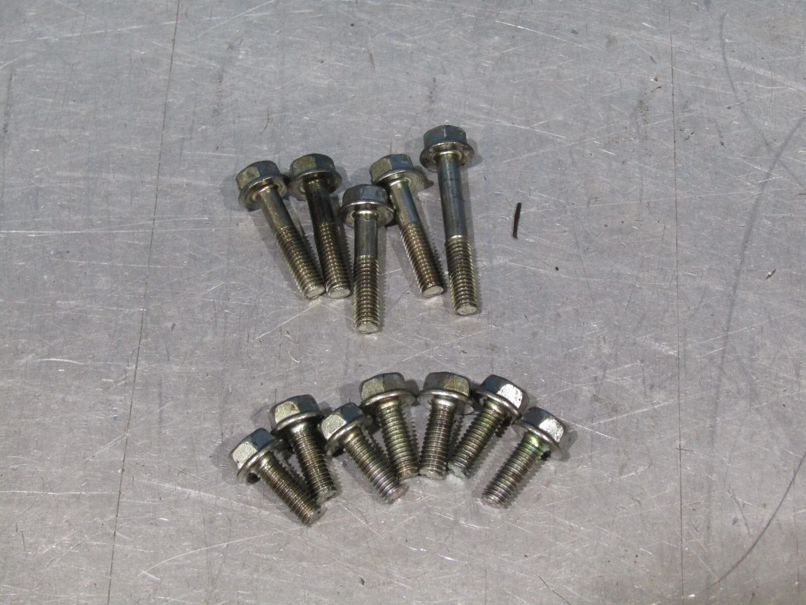 2010-2013 Kia Forte 2.0L Valve Body Bolt Set - OE Brand