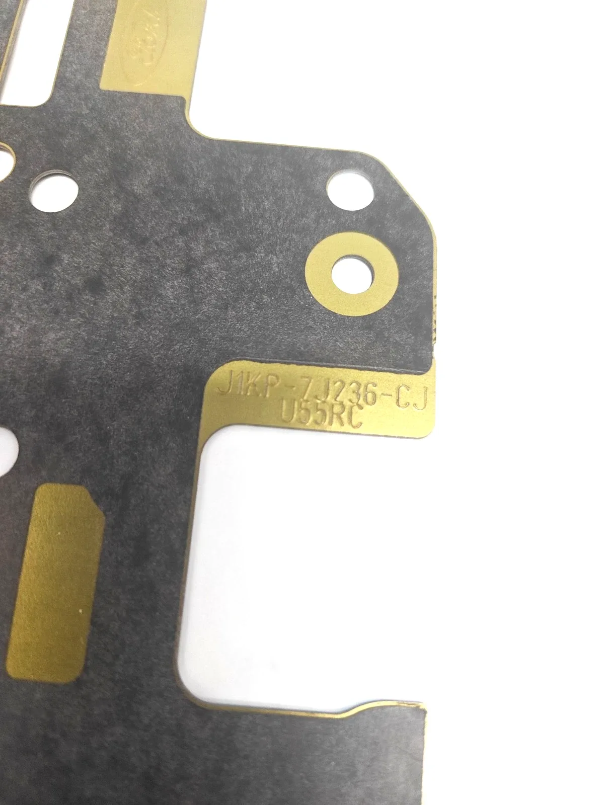 8F24 Transmission Valve Body Separator Plate - J1KP-7J236-CJ image 3