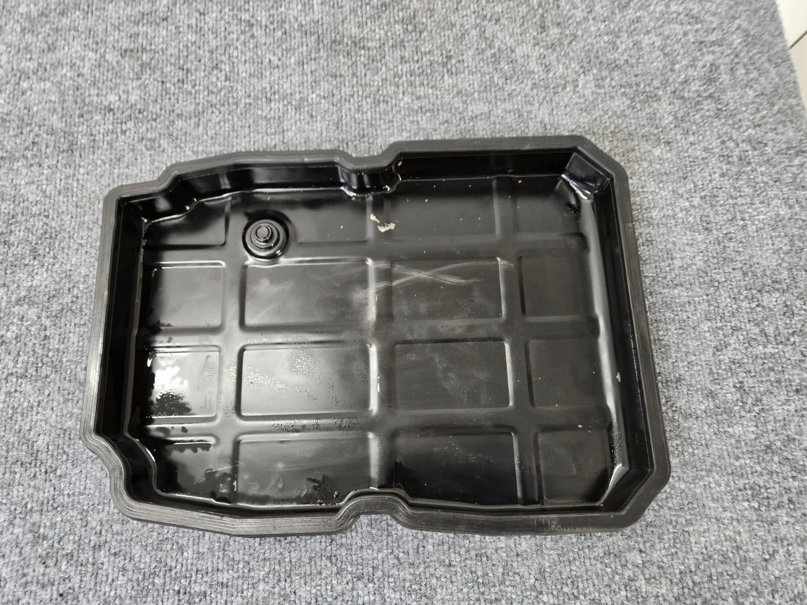 Automatic Transmission Oil Pan Cover Mercedes W211 E350 E320 oem image 2