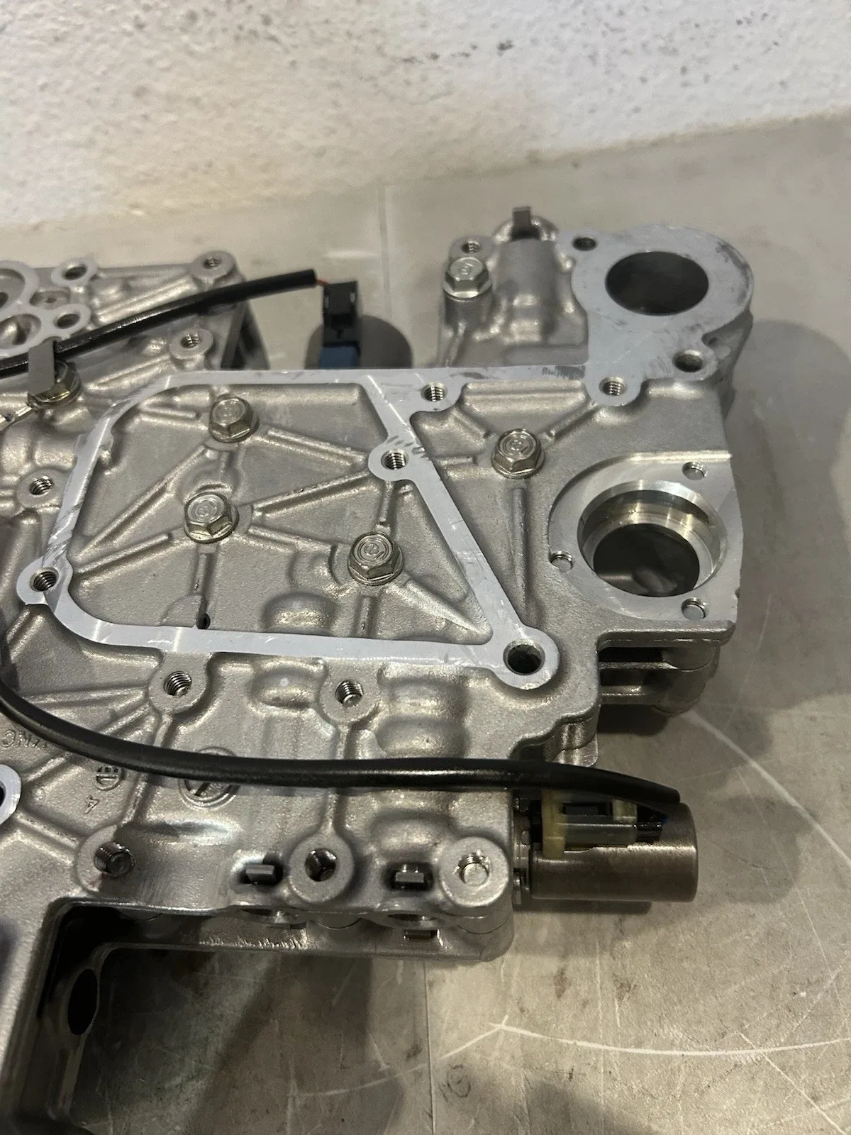 2010-2013 Subaru Legacy Outback 2.5 Valve Body 31706AA034 TR690 image 3