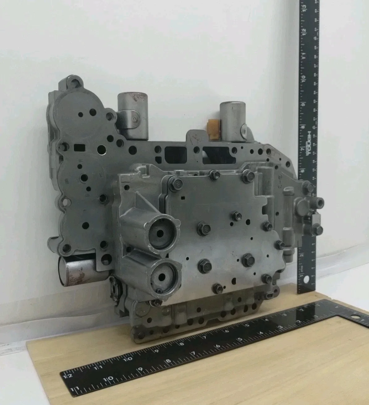 2006-2012 Toyota Valve Body U140/U240/U241 FWD image 2