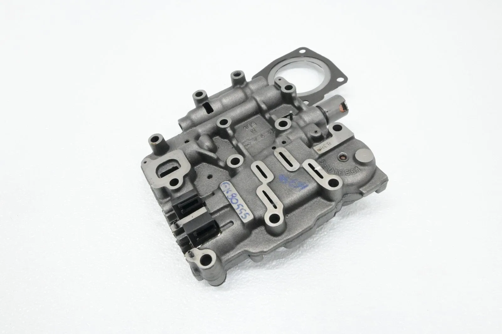 1989-1995 BMW 525i (E34) Automatic Transmission Valve Body Mechatronic Sleeve — MPN 24001421625