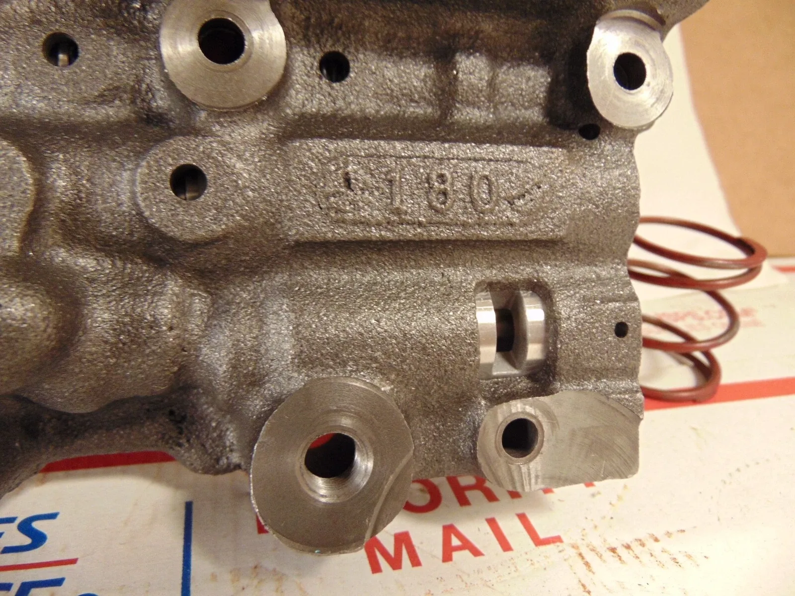 1960s GM Hydramatic Valve Body 8634943 image 4
