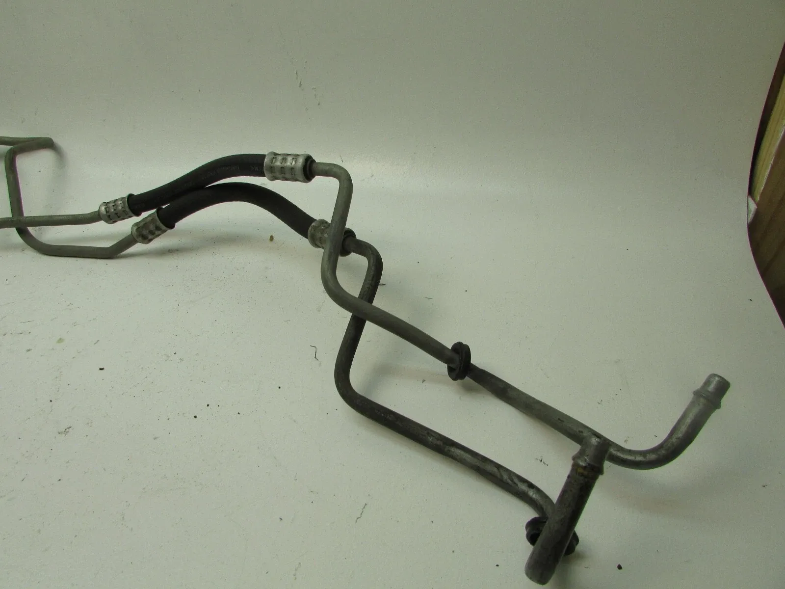 2006-2010 Jeep Commander Automatic Transmission Oil Cooler Pipe Line 55038175AB image 3