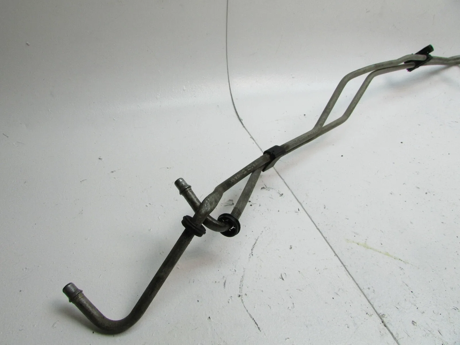 2006-2010 Jeep Commander Automatic Transmission Oil Cooler Pipe Line 55038175AB image 4