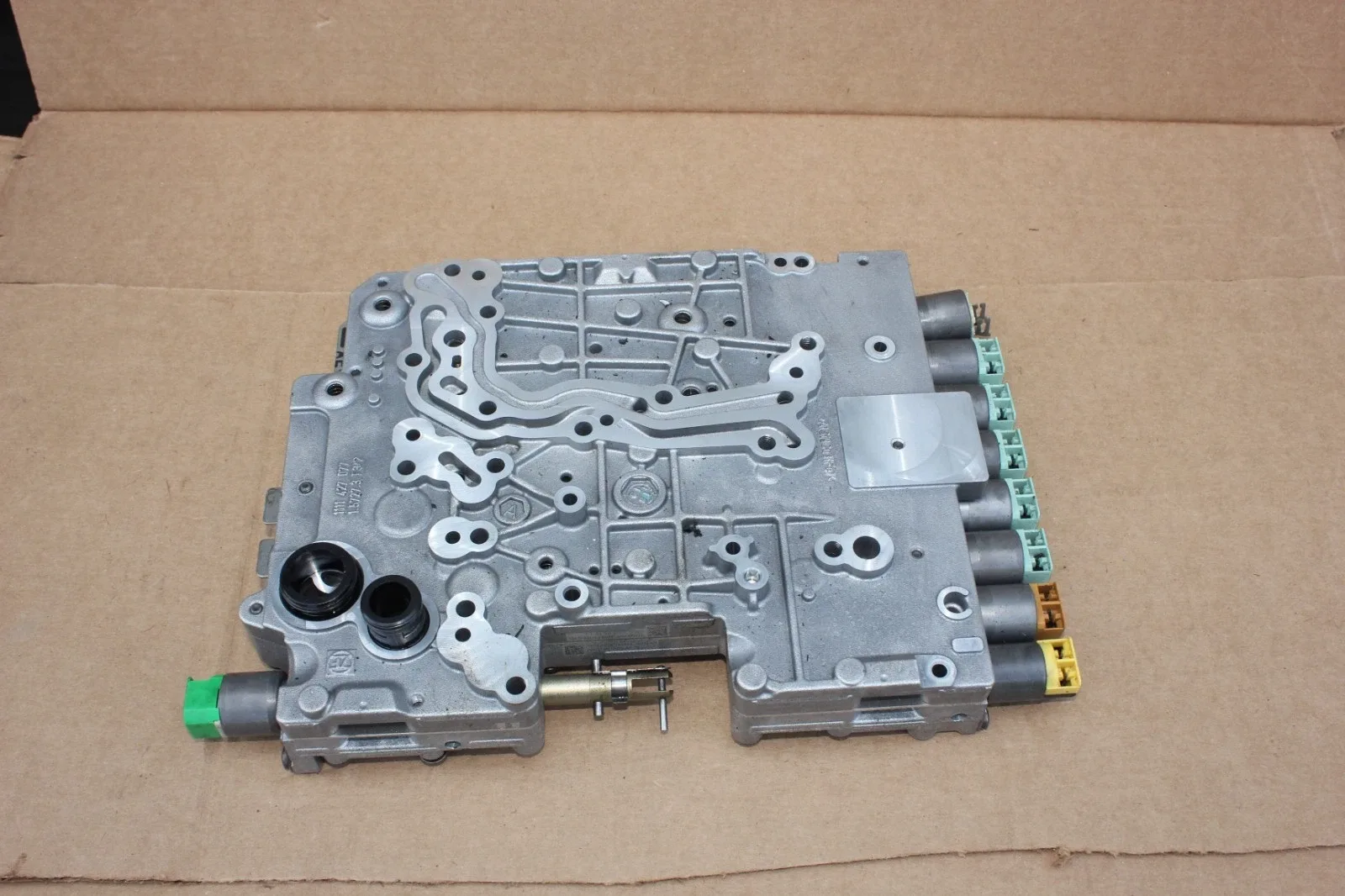 2020-2024 BMW X3 G01 Automatic Transmission Valve Body MPN 111427077/111427076 image 2