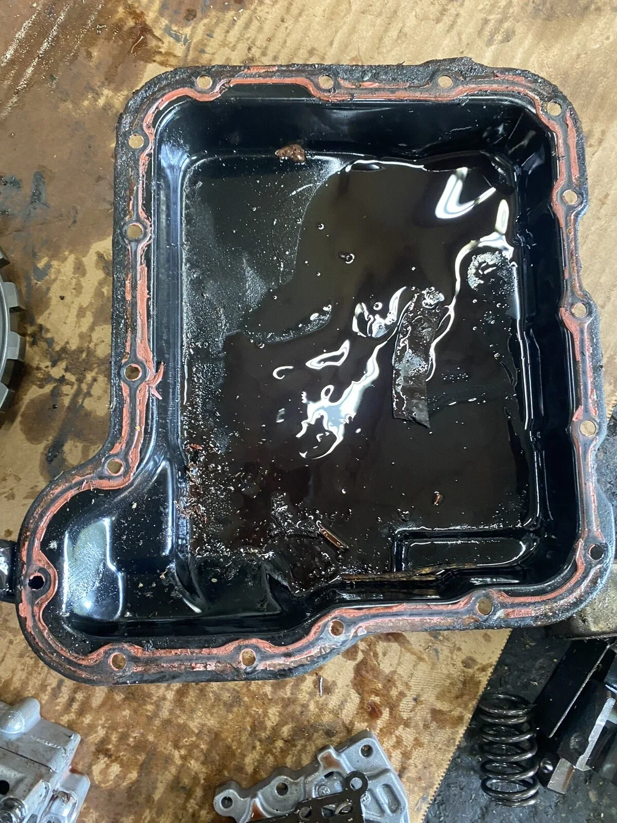 Mazda V6 2.5L Transmission Oil Pan ML5W23 image 2
