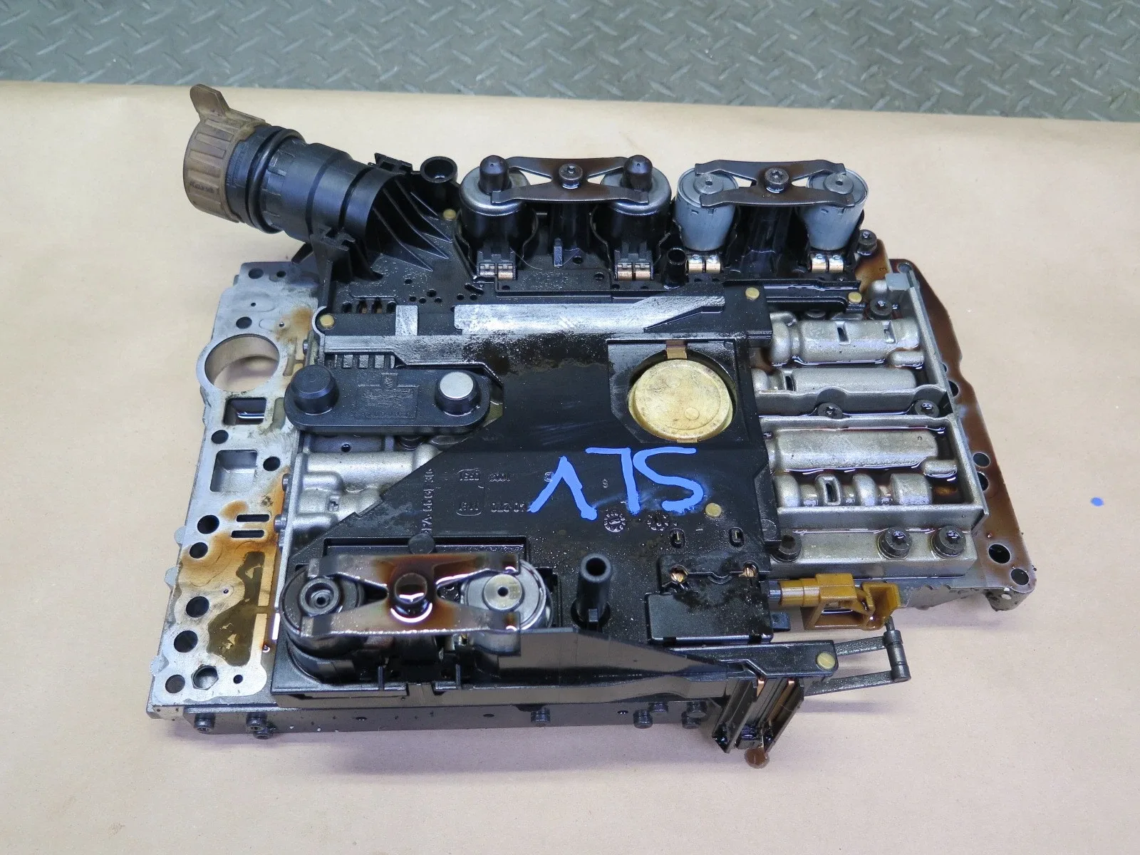 1999 Mercedes-Benz R129 SL500 722.624 Transmission Mechatronic Valve Body A1402773801