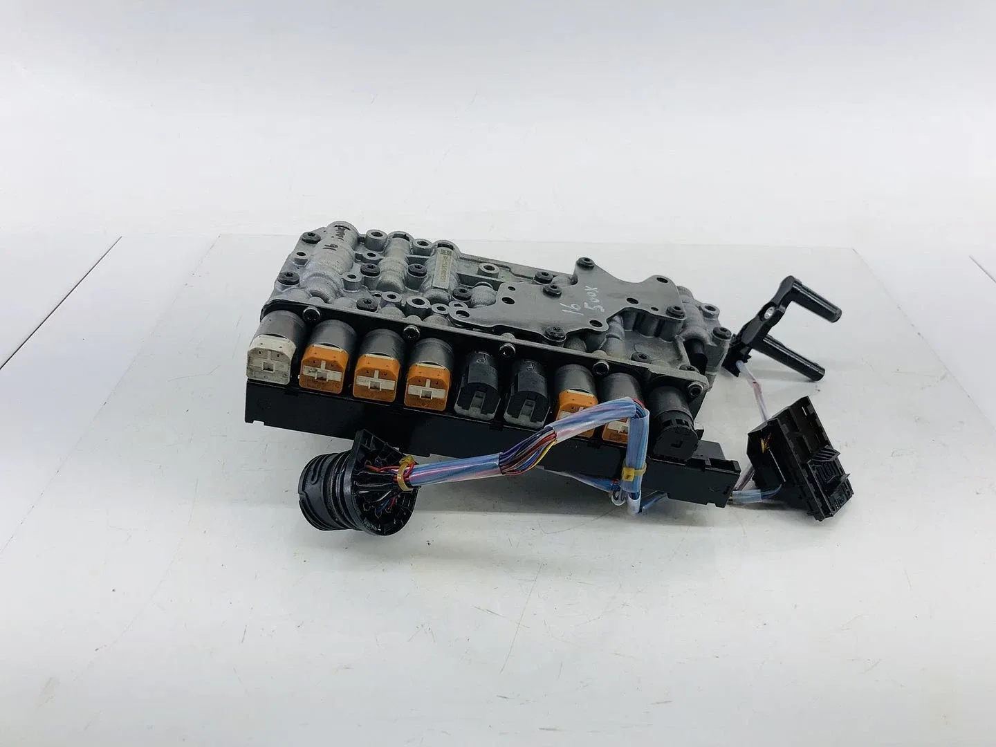 2016 Fiat 500X Automatic Transmission Valve Body 04753180AA image 2