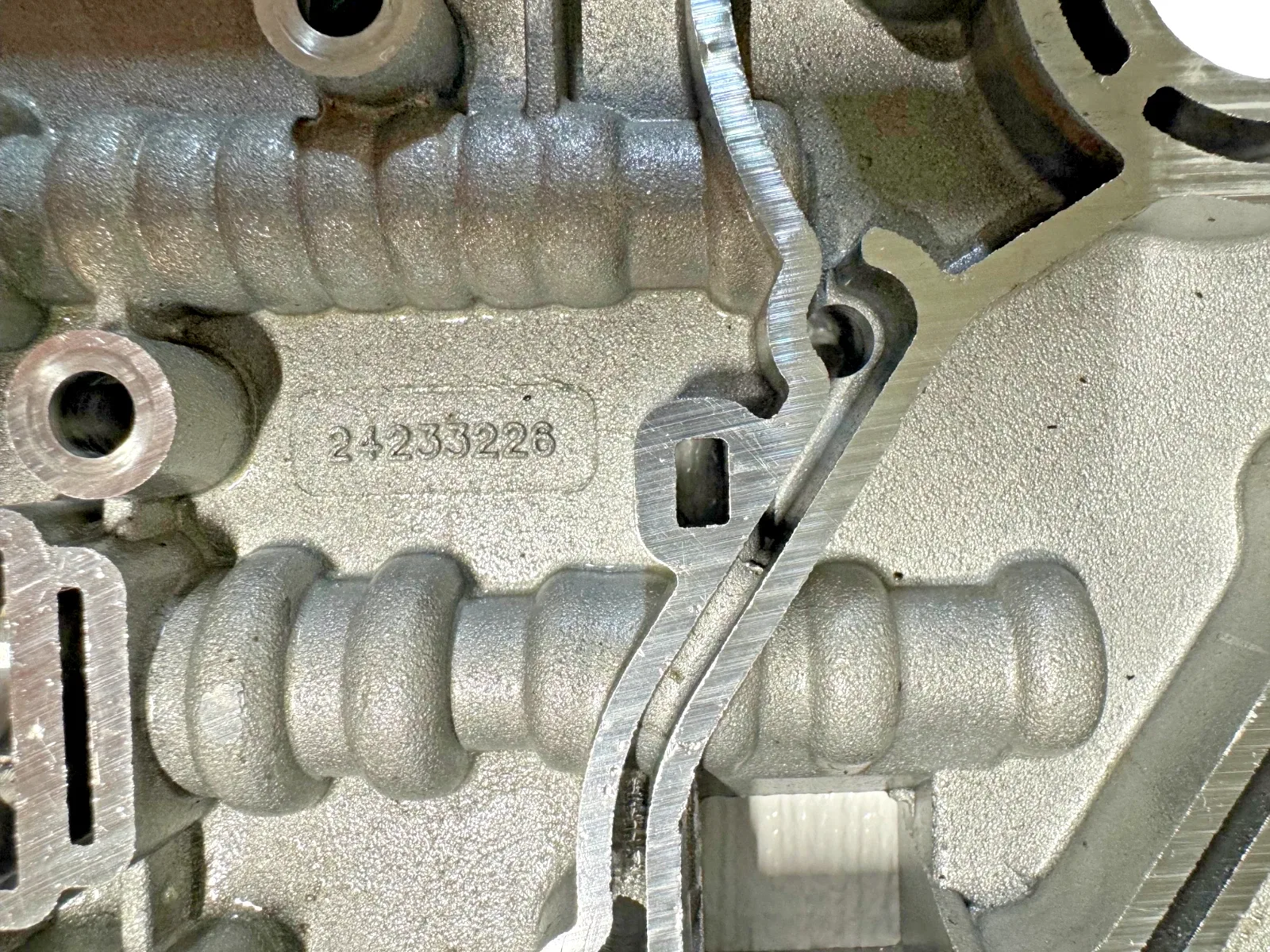 2007+ GM 4T40E/4T45 Valve Body 24233226 image 3