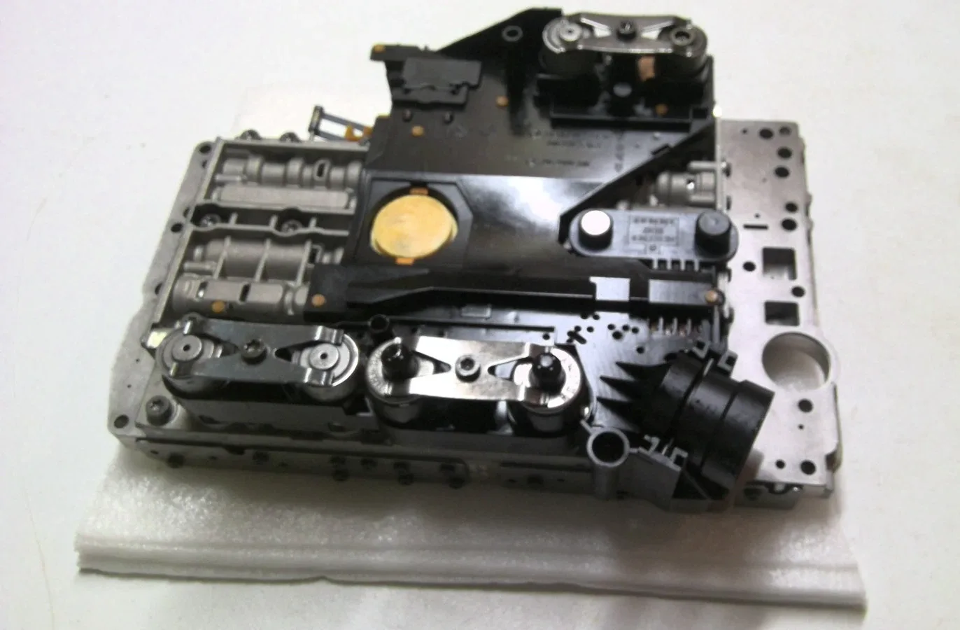 Mercedes-Benz C230/C240/C280 722.6 Transmission Valve Body with Solenoids — Part 2ll2770101