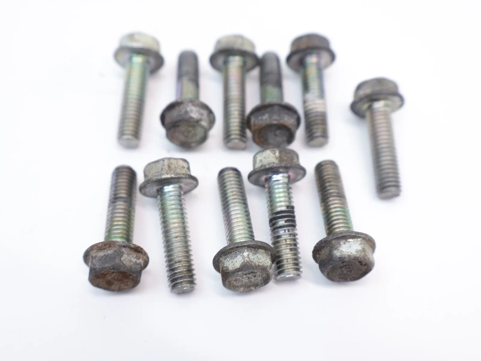 2013-2017 Subaru Crosstrek Automatic Transmission Throttle Valve Body Cover Bolts image 2