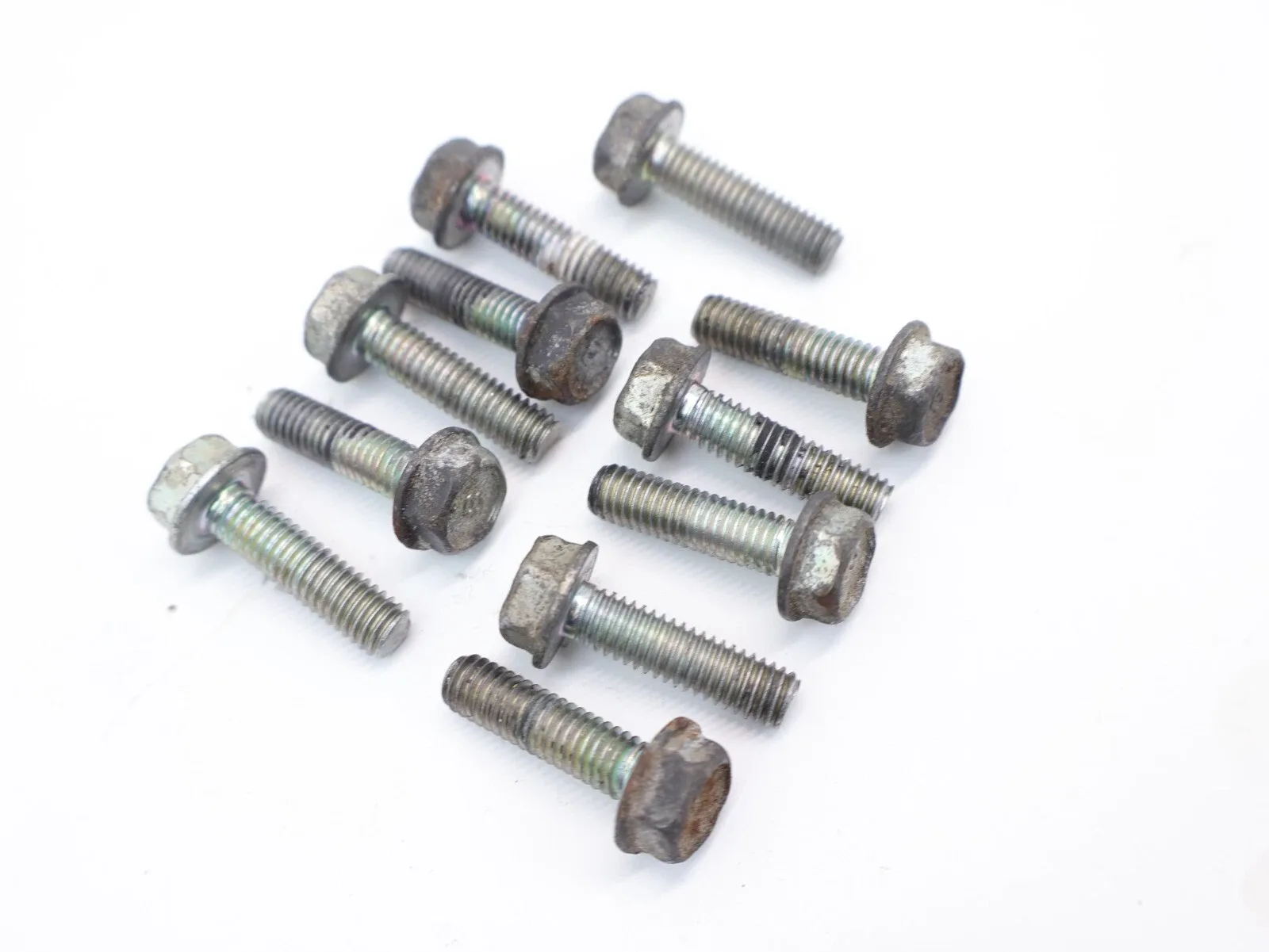 2013-2017 Subaru Crosstrek Automatic Transmission Throttle Valve Body Cover Bolts image 3