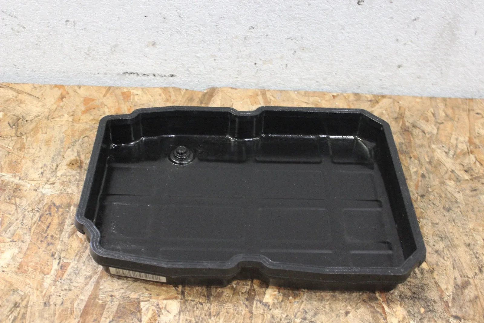 M70398 1998-2002 Mercedes CLK320 Transmission Oil Pan 3.2L V6 OEM image 2