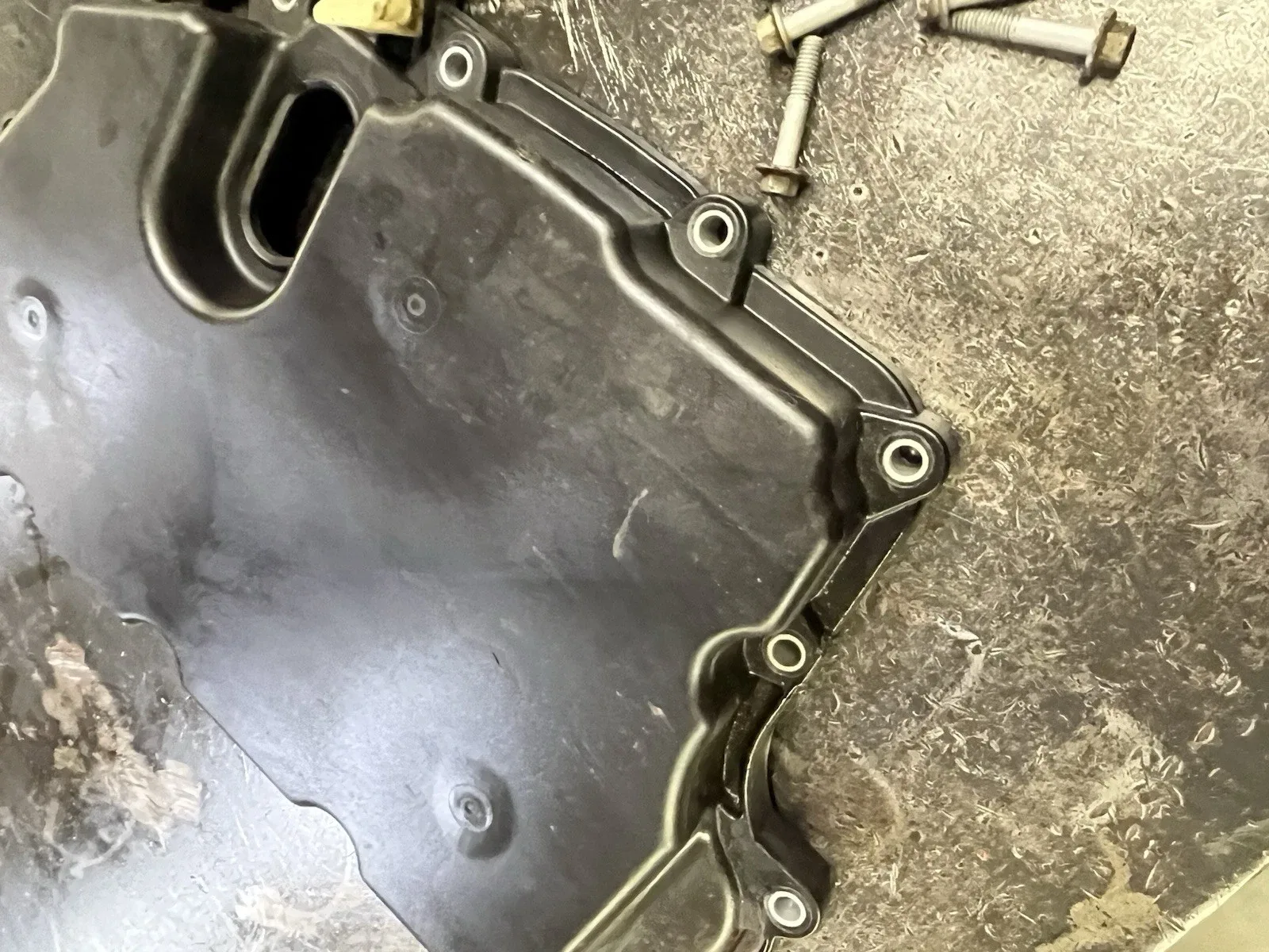 2013 Chevy Malibu 2.5L 6T40 Valve Body Side Cover 2JJW image 4