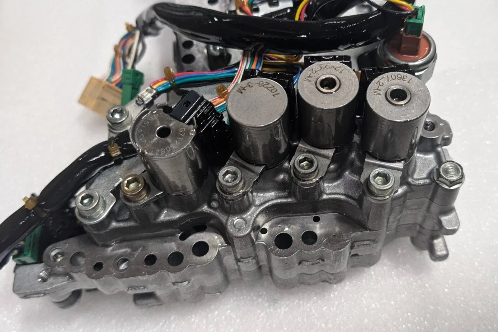 Nissan Infiniti CVT Valve Body RE0F09A / JF010E - OE 31705-1XE4E image 3