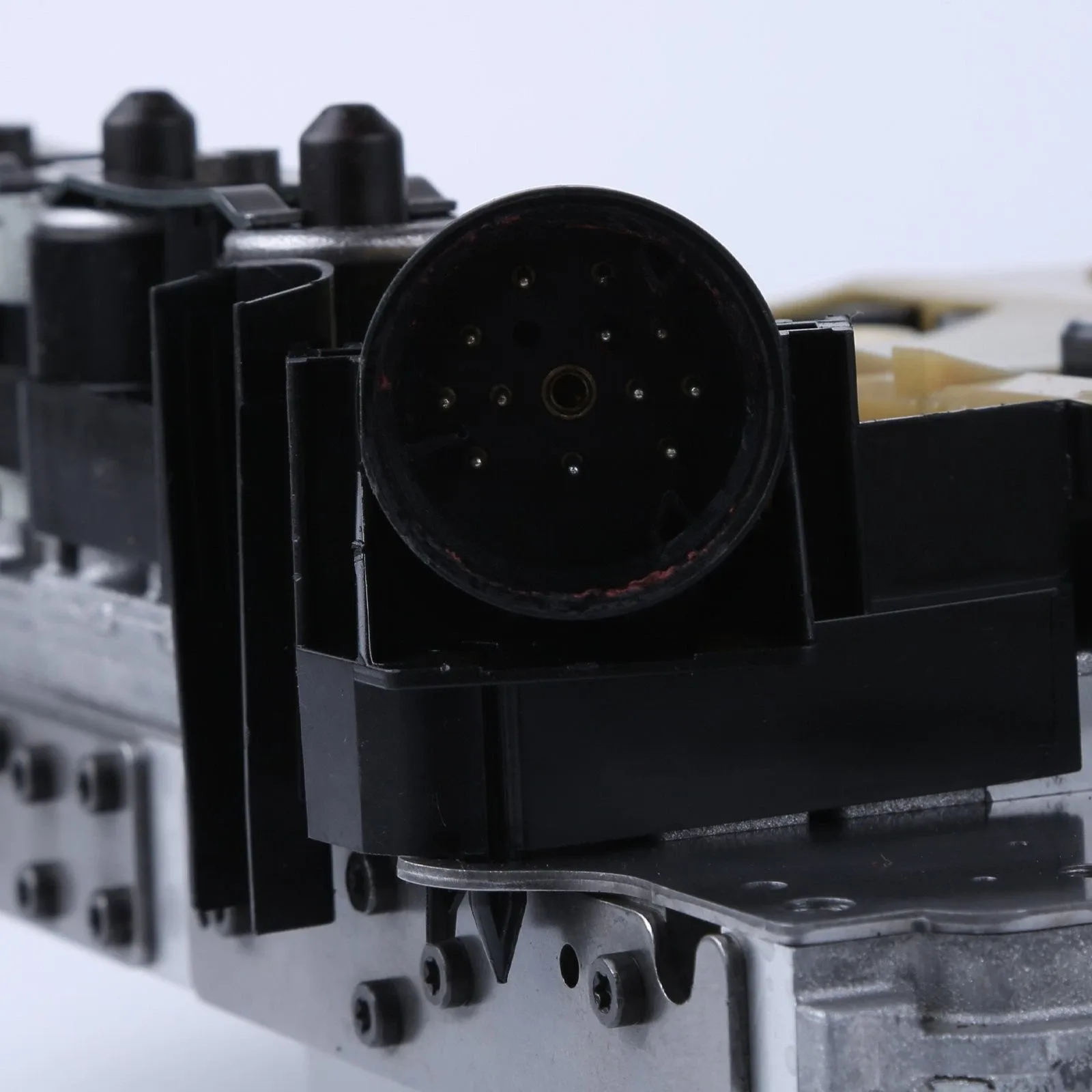 2005-2014 Chrysler/Dodge 300 Transmission Valve Body image 3