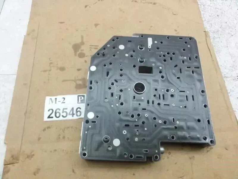 1999 Lincoln Continental Valve Body XF1P-7A092-BA (Column Shift FWD) image 2