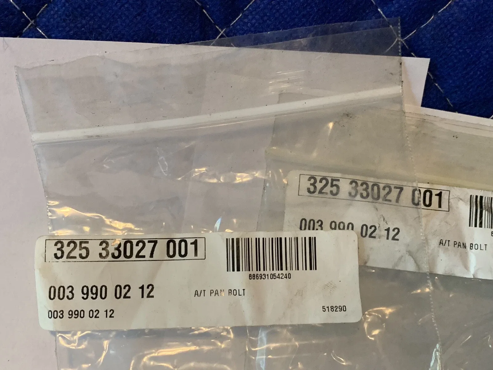 NOS Lot of 2 Pieces Auto Trans Oil Pan Bolt WD 32533027001 / 0039900212 image 3