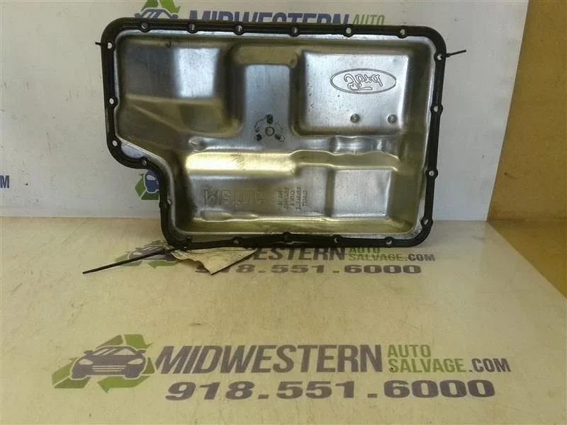 E350SD    2004 Transmission Oil Pan 8264806 image 2