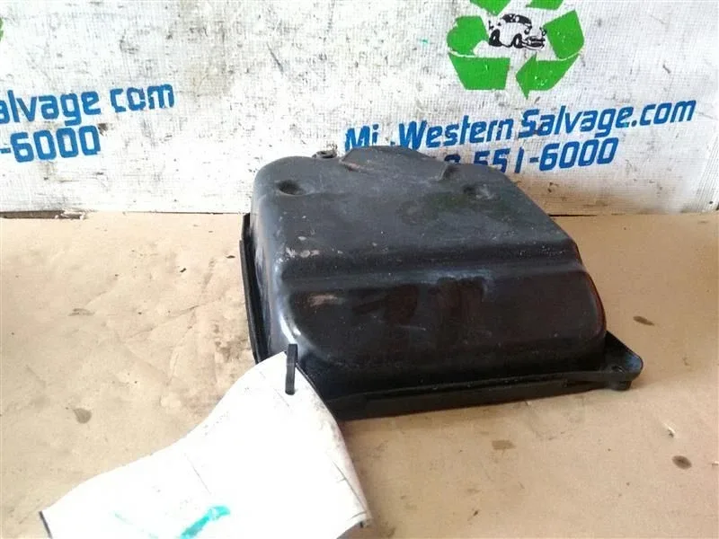 JETTA     2003 Transmission Oil Pan 8239900 image 4