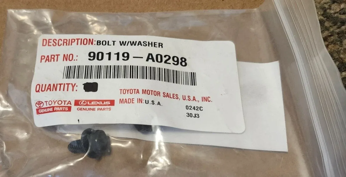 TOYOTA LEXUS TRANSAXLE PAN BOLT FACTORY NEW 90119-A0298 2007-2018