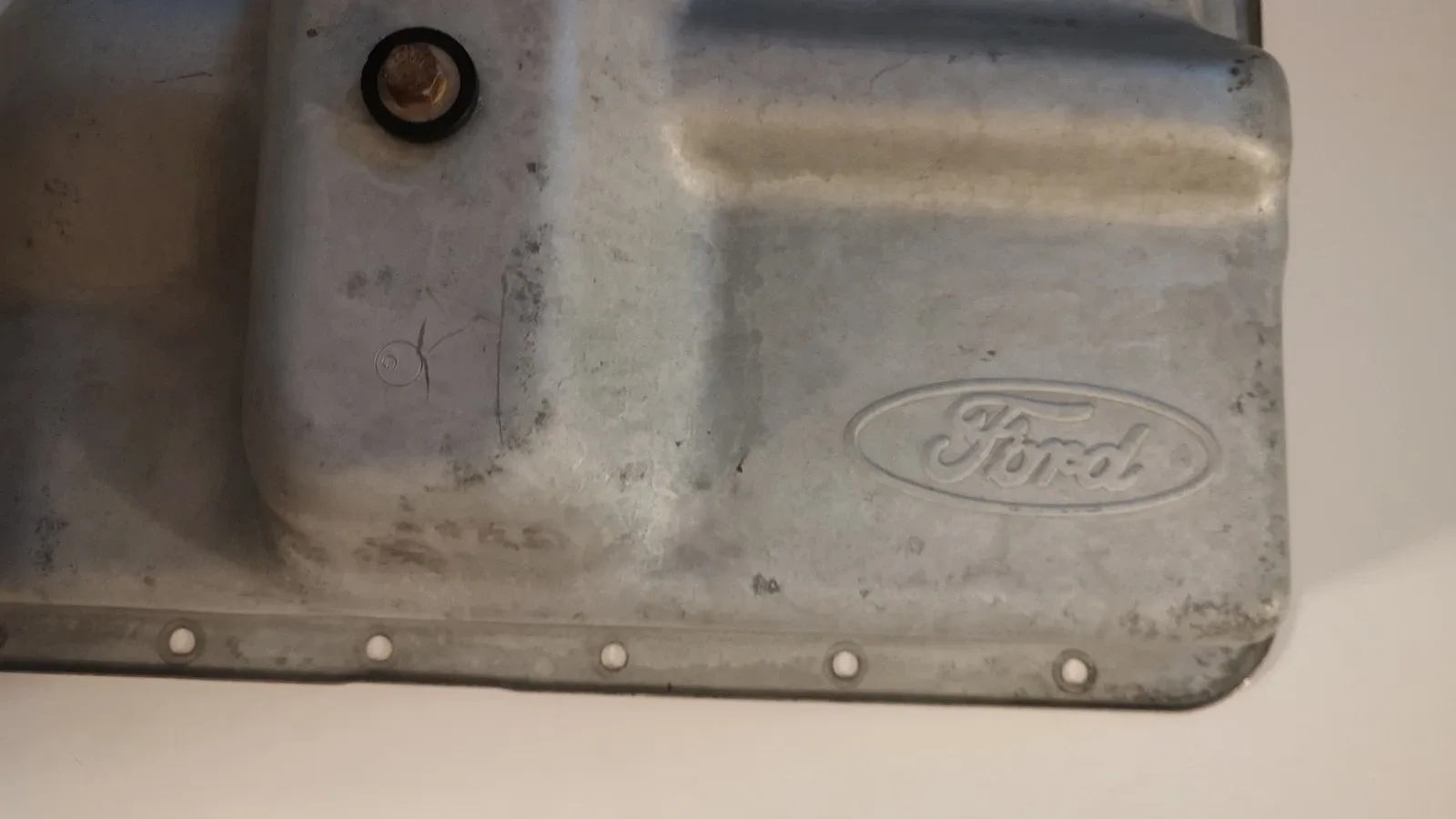4 R 400 Transmission Pan Ford Pickup Truck  1999 -2002 image 4