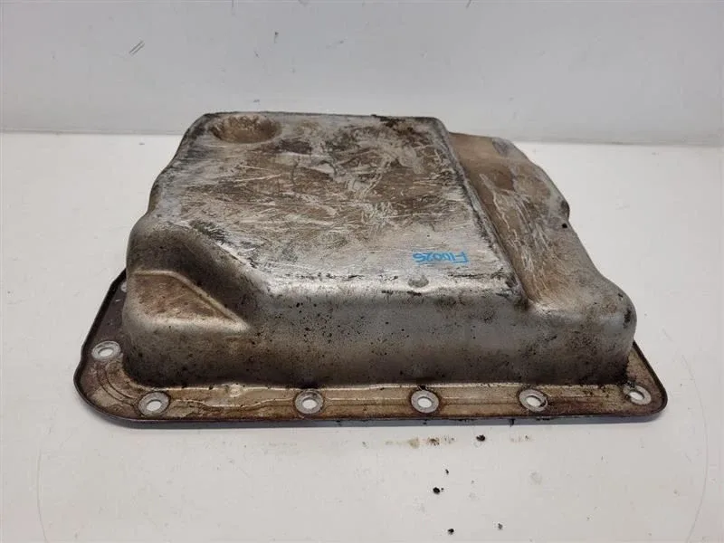2003 Chevrolet Silverado 1500 (5.3L / AT) Transmission Oil Pan image 3