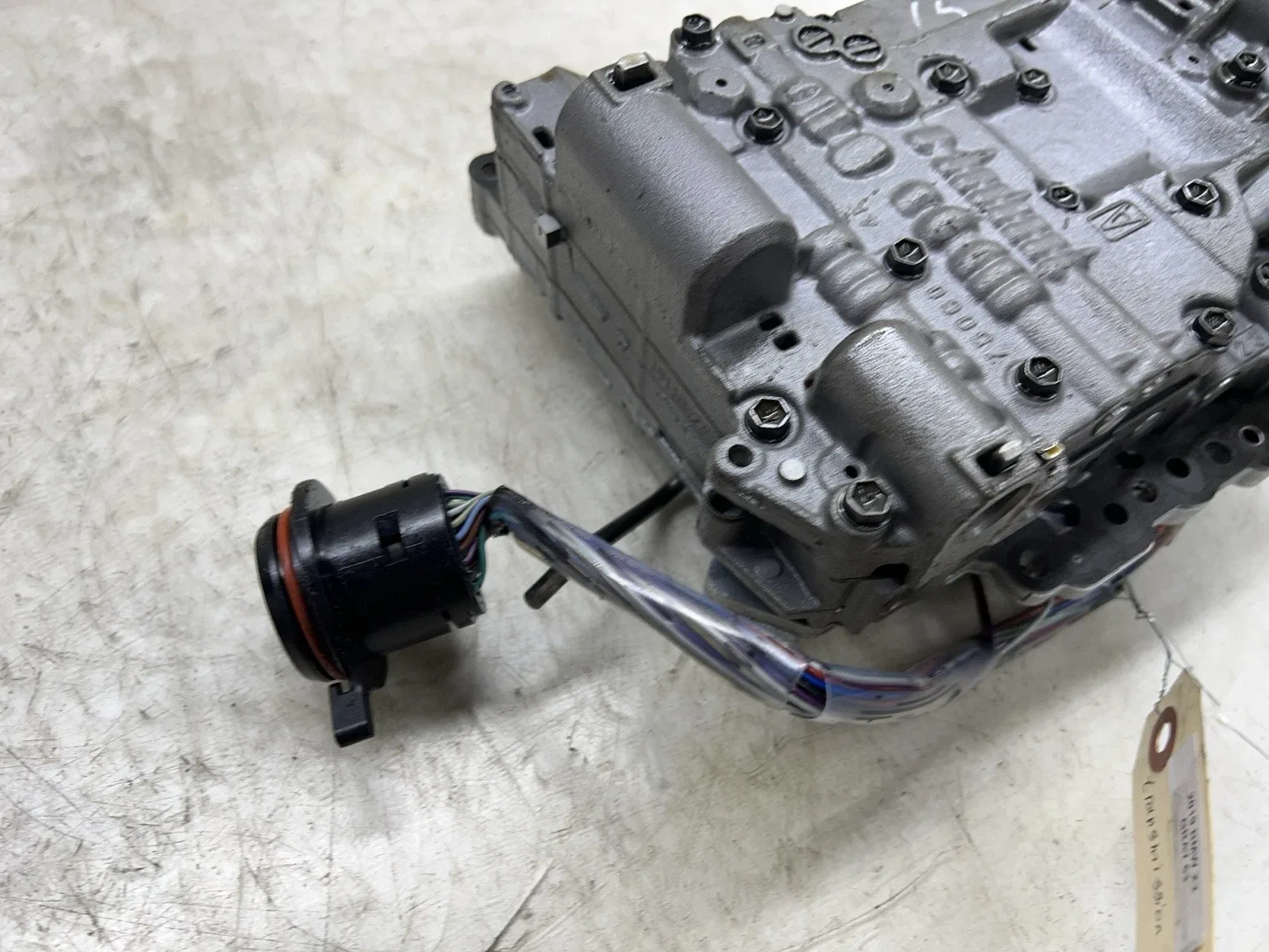 2018-2022 BMW X2 F39 OEM FWD Automatic Transmission Valve Body image 3
