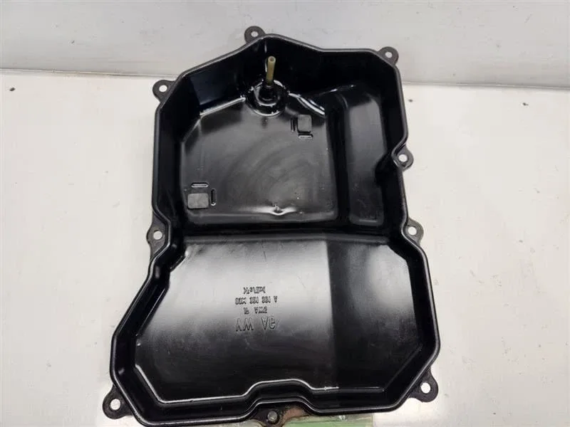 2009 Volkswagen Tiguan (2.0L / AT / Turbo) Transmission Oil Pan image 2