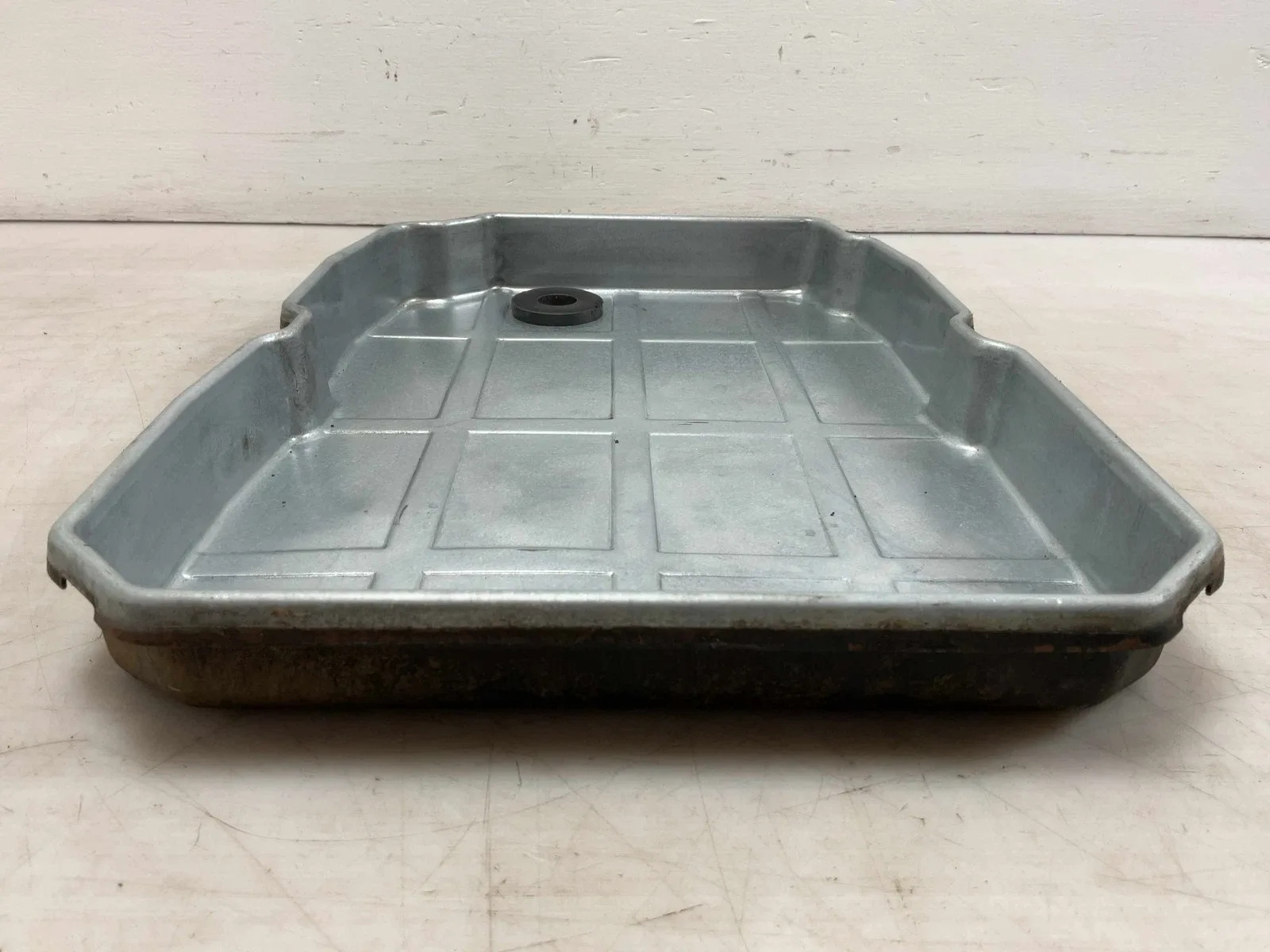 Jeep JK Wrangler OEM Automatic Transmission Oil Pan 2012-2015 2016 2017 039325 image 4
