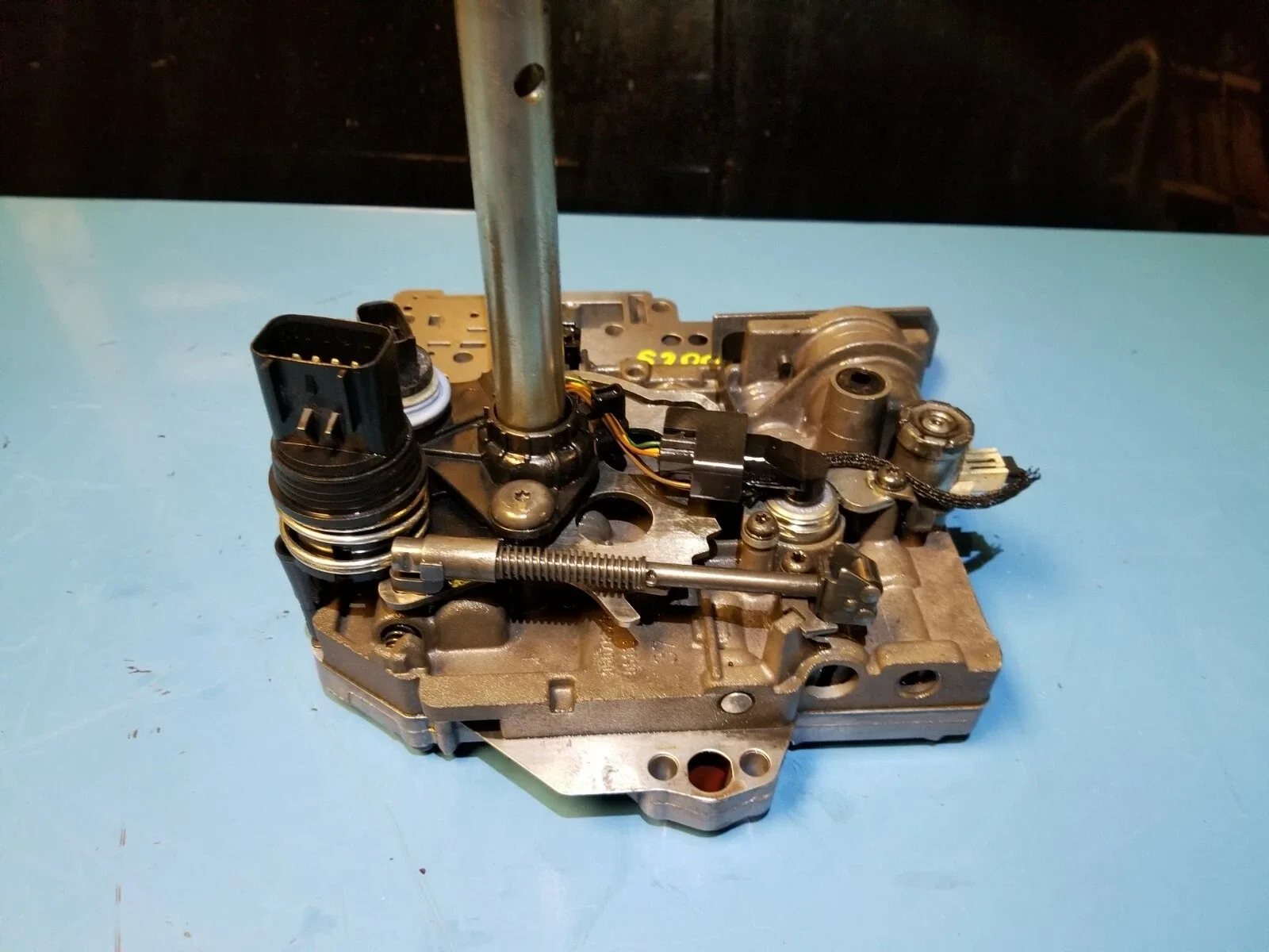 2011 Chrysler 200 S Valve Body 3.6L Automatic OEM 5078425AA image 2