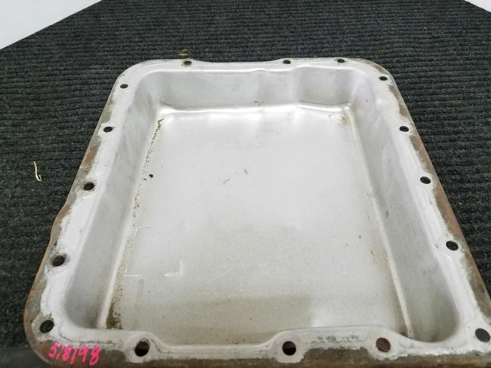 CHEVY PICKUP 1500 Chevrolet Transmission Oil Pan 95 96 97 98 99