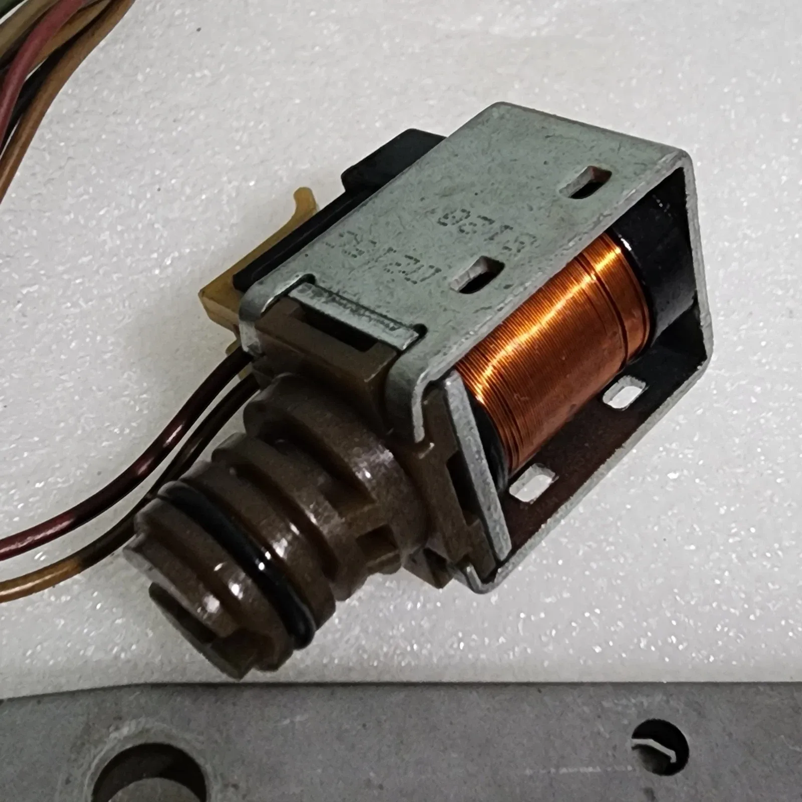 For GMC Chevy Transmission Master Solenoid Kit 4L60E EPC Shift TCC 3-2 PWM image 2