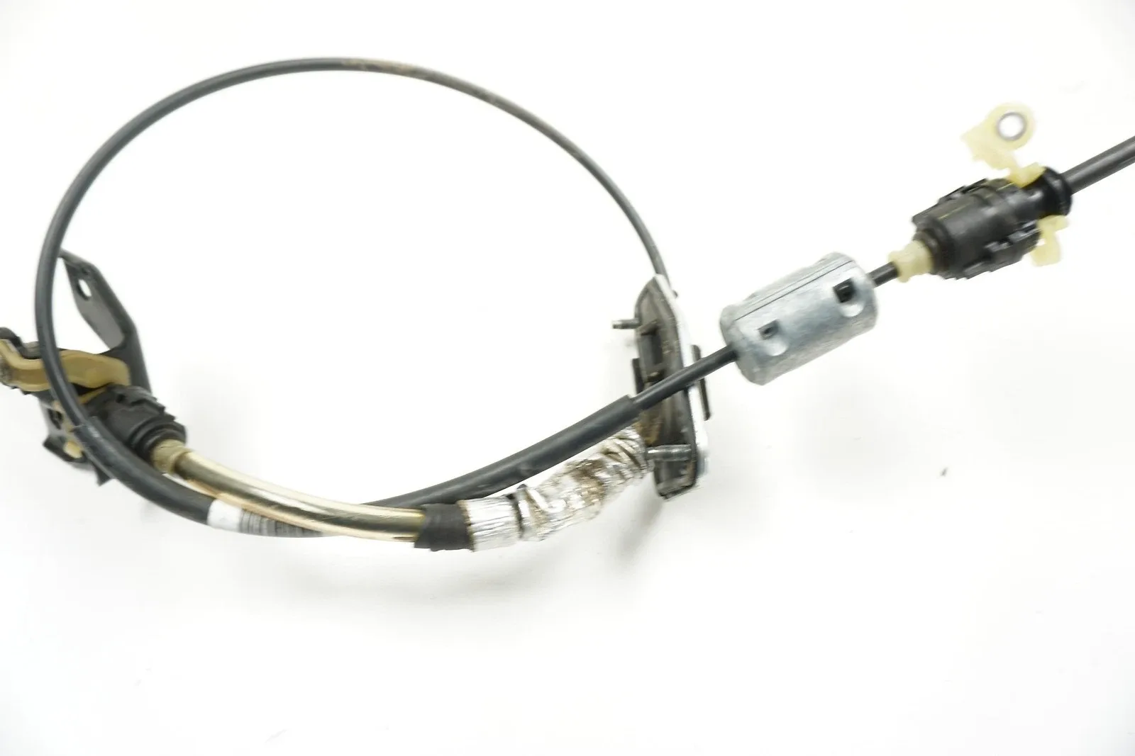 2018-2021 Ford Ecosport Awd Transmission Shifter Cable Used Oem (gn1z-7e395-f) image 3