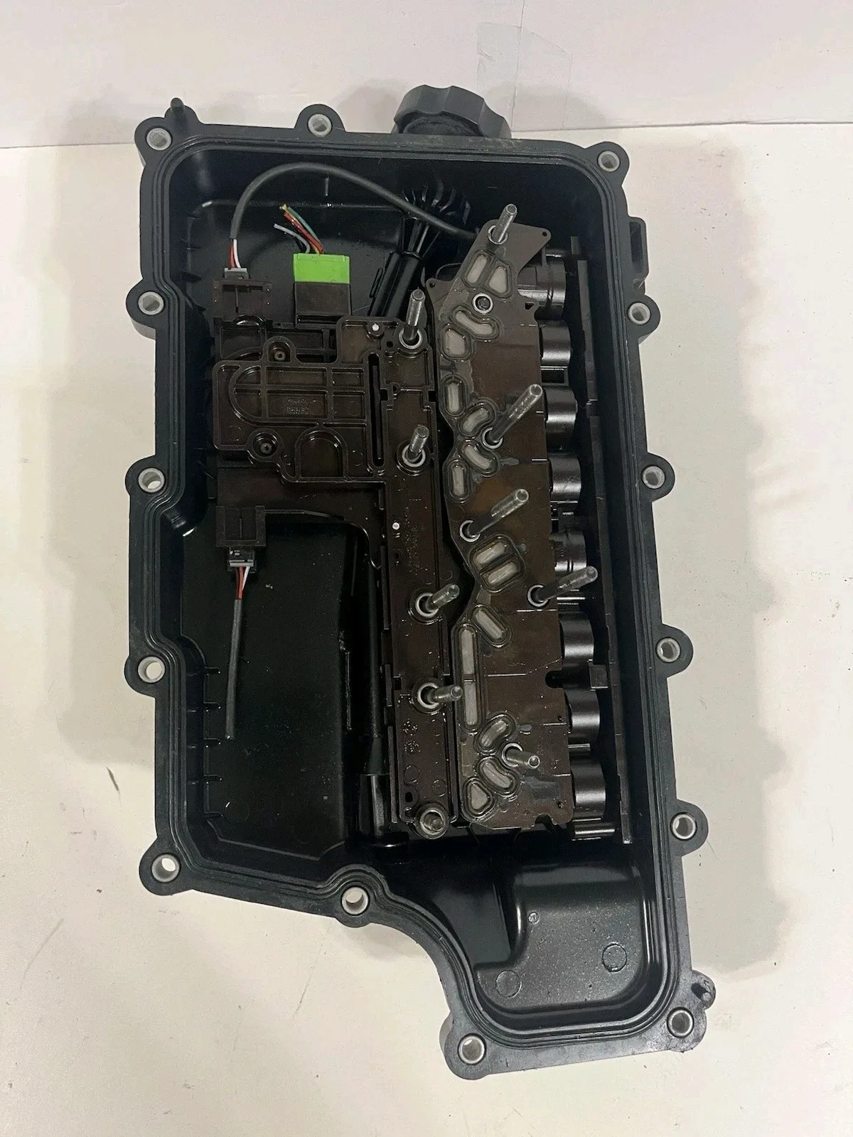 2015 Ford Explorer 3.5L Transmission Valve Body Solenoid Module w/ Plastic Cover