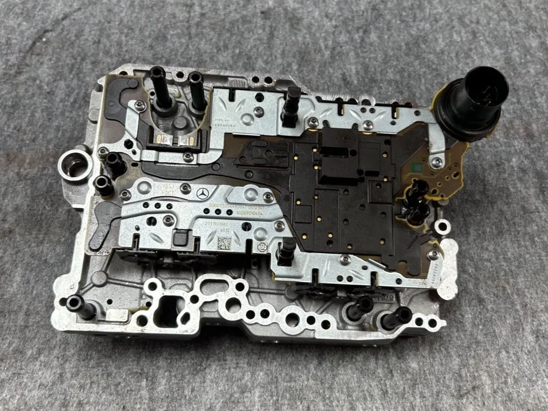 MERCEDES GLB 35 AMG X247 21-22 OEM AWD 2.0L AT AUTO TRANSMISSION VALVE BODY 73K