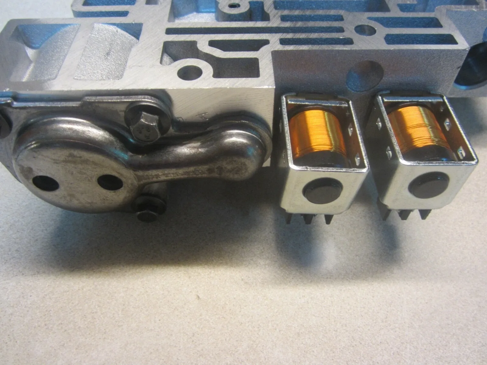 GM Transmission Control Valve Body 24221162 (Remanufactured) image 4