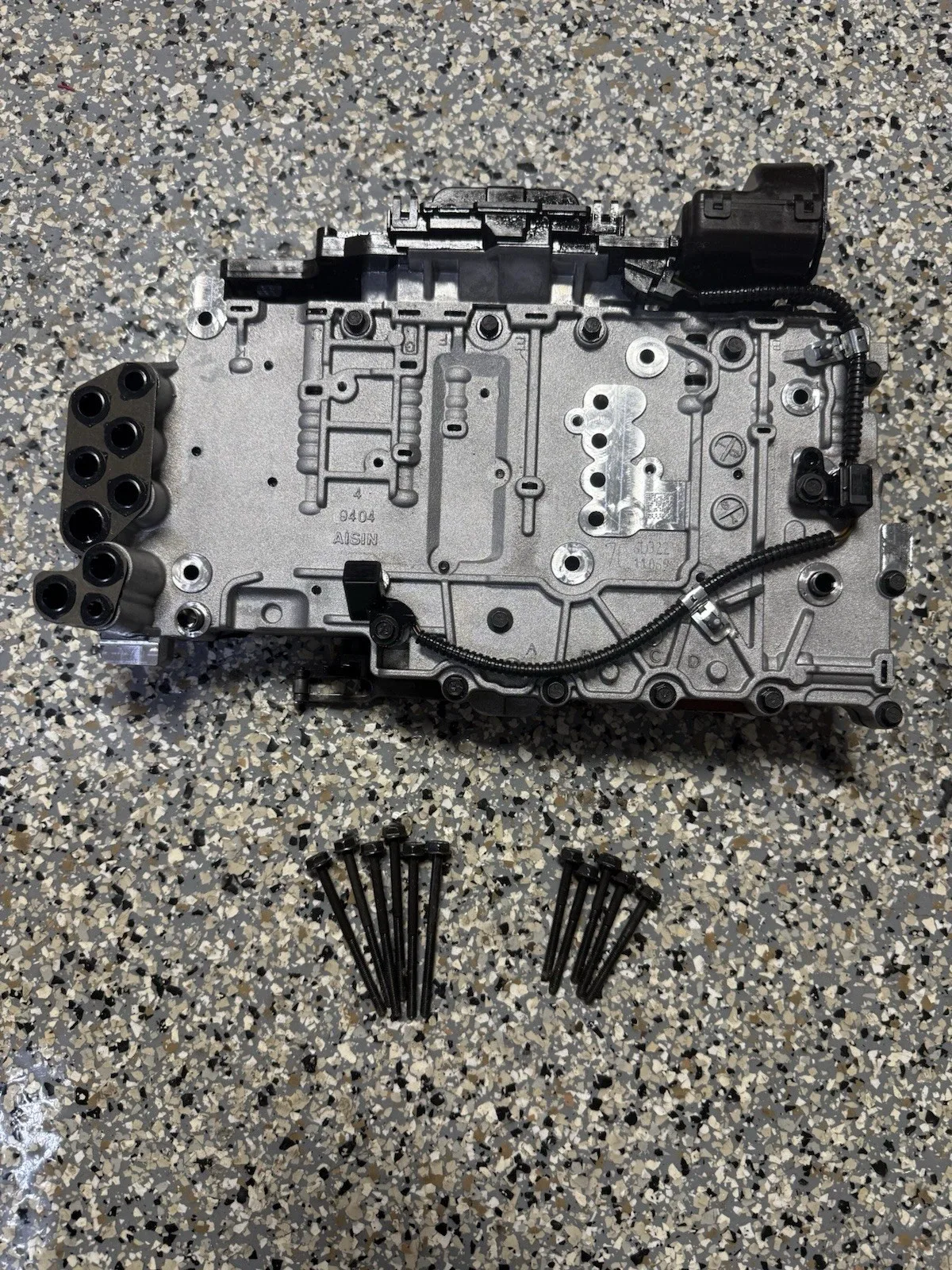 2004-2009 Cadillac XLR Automatic Transmission Valve Body Solenoid MPN 24275872 image 2