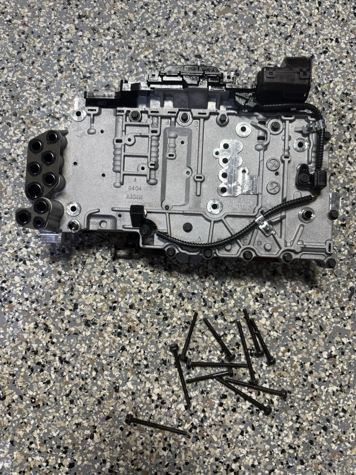 2004-2009 Cadillac XLR Automatic Transmission Valve Body Solenoid MPN 24275872 image 3