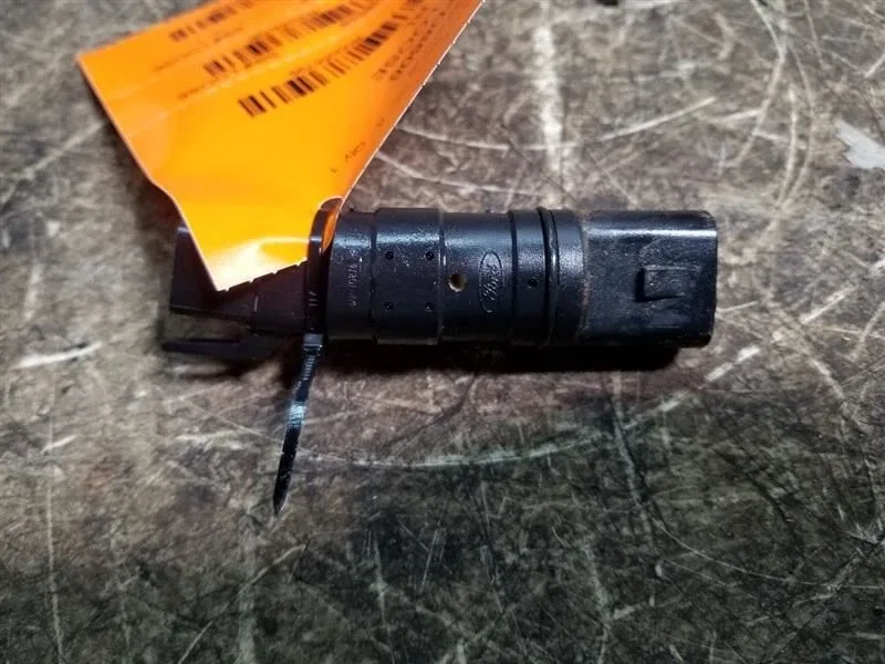 1998-up Ford valve body-to-case connector for 4R70E/4R70W/4R75E/4R75W — part 499